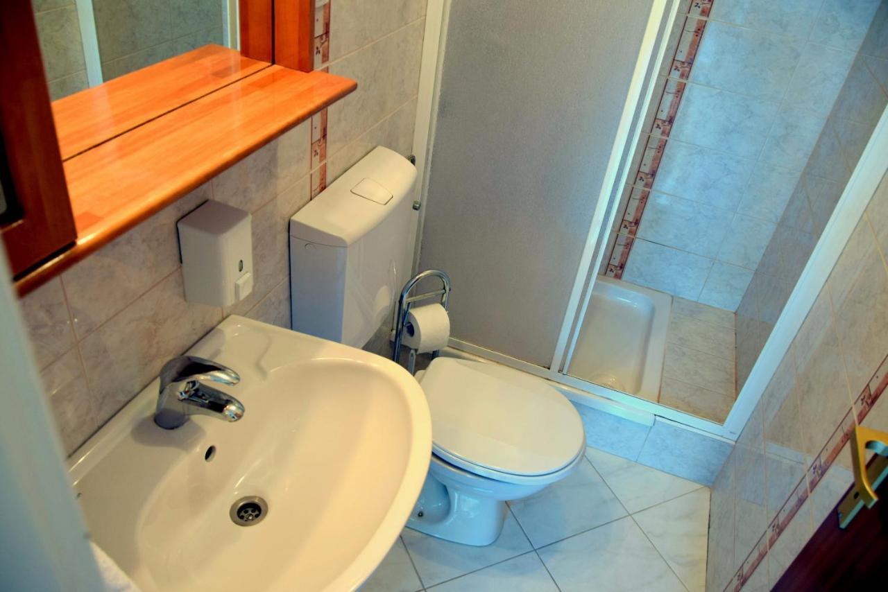 Miramar Gardenn Apartmment Banjol Екстер'єр фото